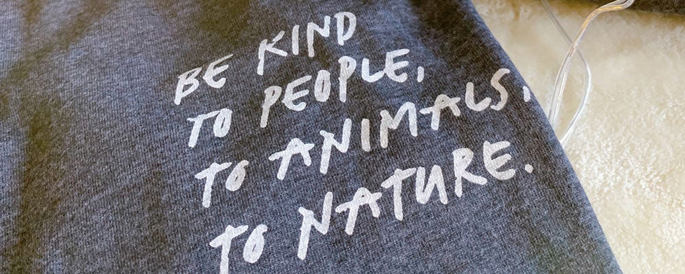 Being kind to all: a connection for the common good - We are kind - by Cromatiko