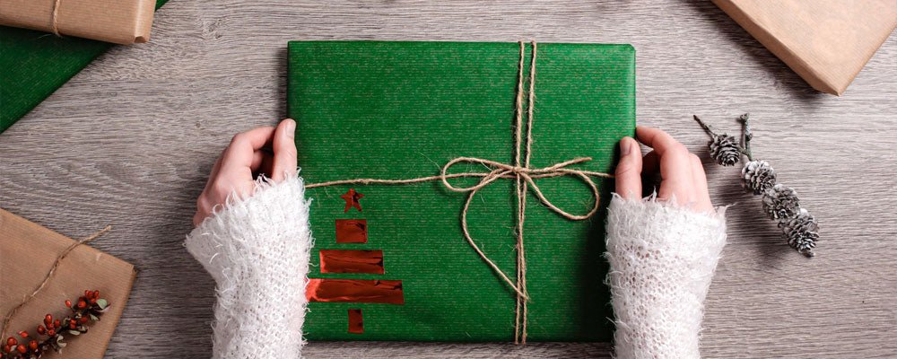 Eco-Friendly Gift Ideas: For Them, For the Planet - We are kind - by Cromatiko