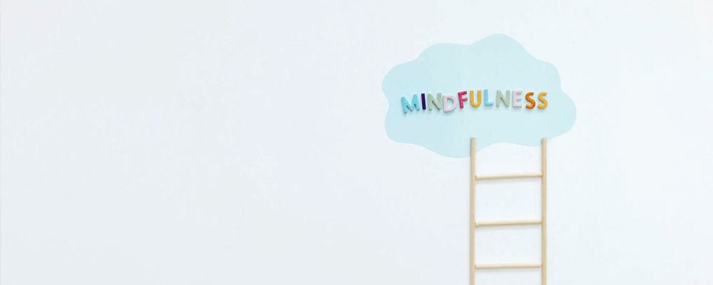 Five Steps to Mindfulness: Practical Tips for a More Present Life - We are kind - by Cromatiko
