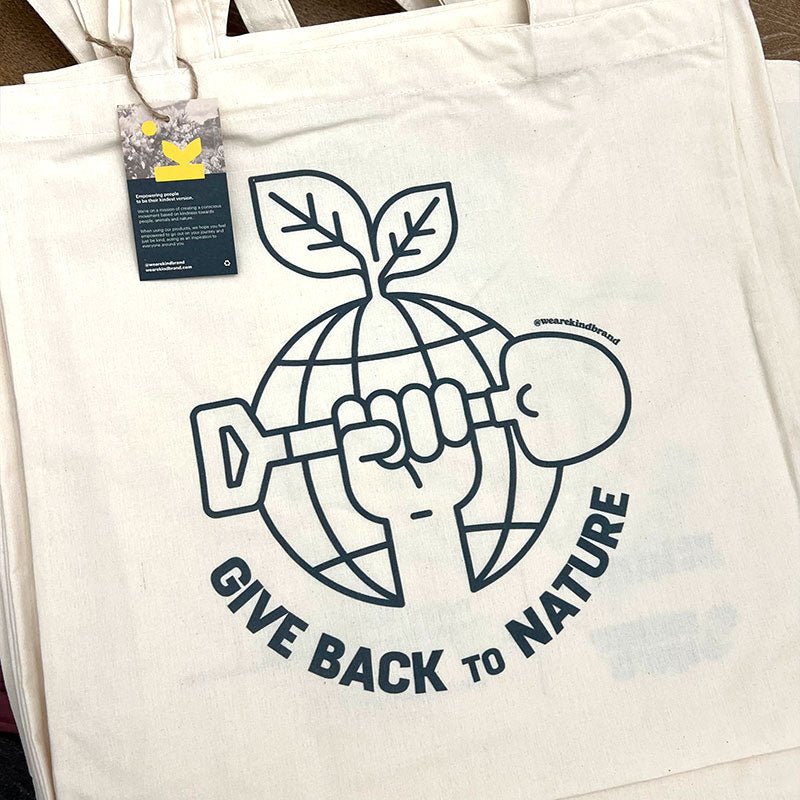 Give Back to Nature | Tote Bag - We are kind - by Cromatiko